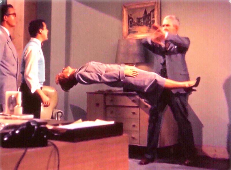 Superman: Review: The Magic Secret