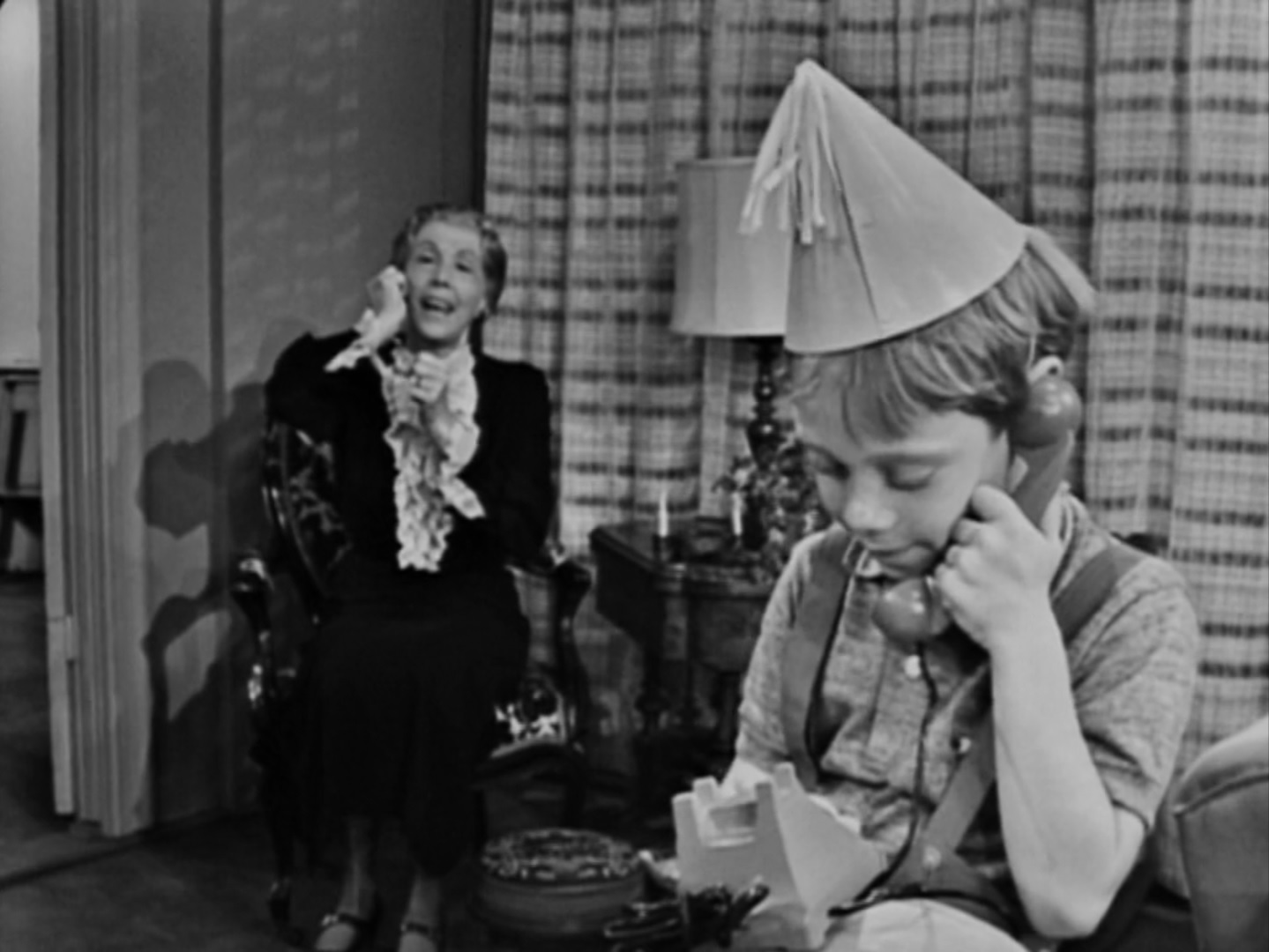 The Twilight Zone: Review: Long Distance Call