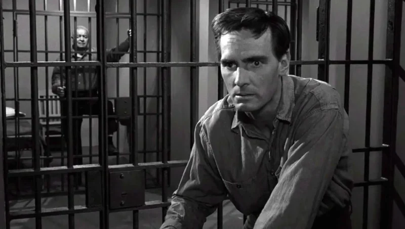 The Twilight Zone: Review: Shadow Play