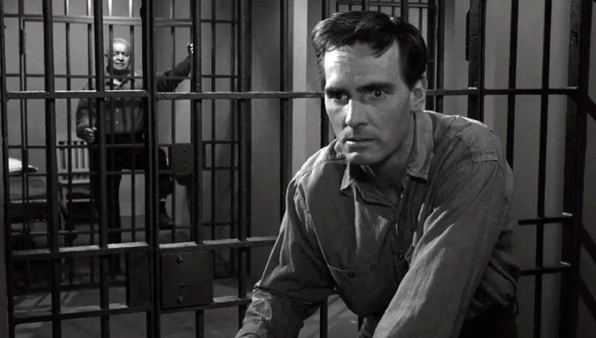 The Twilight Zone: Review: Shadow Play