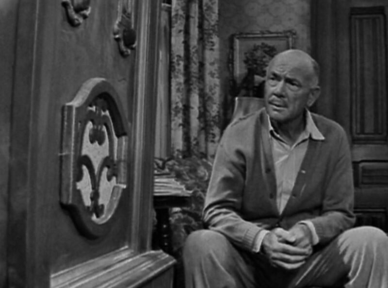 The Twilight Zone: Review: Static