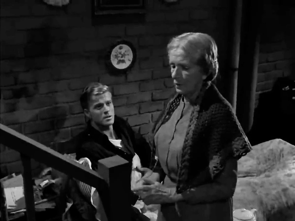 The Twilight Zone: Review: Nothing in the Dark