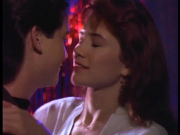 Superboy: Review: Stand Up and Get Knocked Down