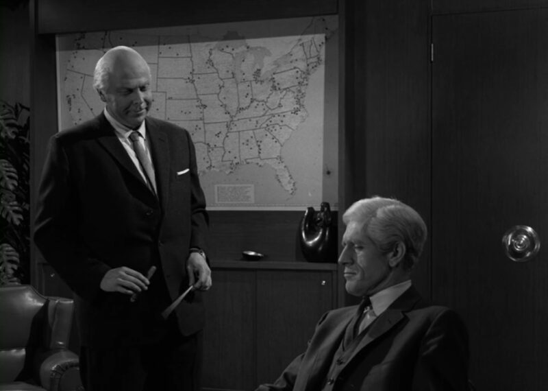 The Twilight Zone: Review: Of Late I Think of Cliffordville